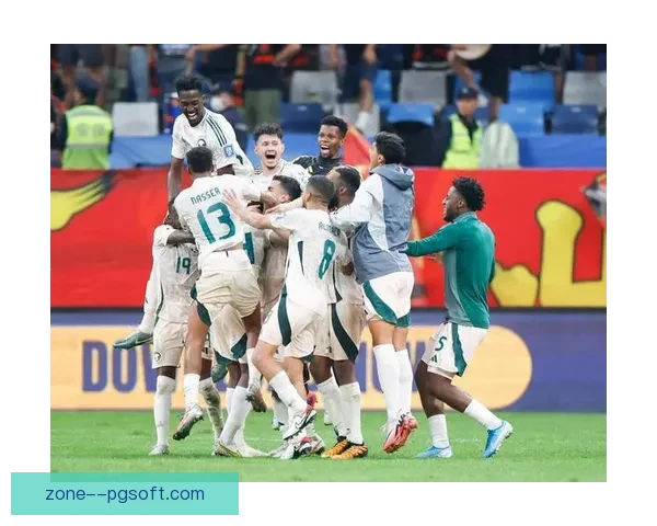 中国男足18强赛主场不敌沙特遭遇惨痛失利挑战世界杯之路再度迷雾重重 中国男足18强赛主场不敌沙特遭遇惨痛失利挑战世界杯之路再度迷雾重重